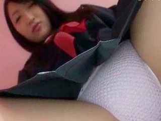 Japanese slut spreading her butt cheeks in Tokyo XXX